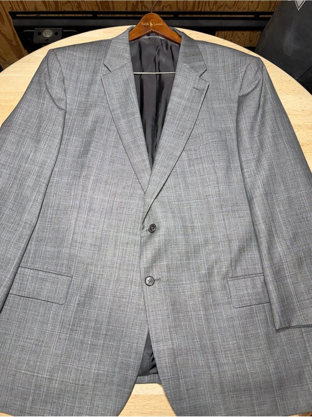 Jos. A. Bank Wool Gray Blue Plaid Two Button Mens Blazer 50R Sport Coat